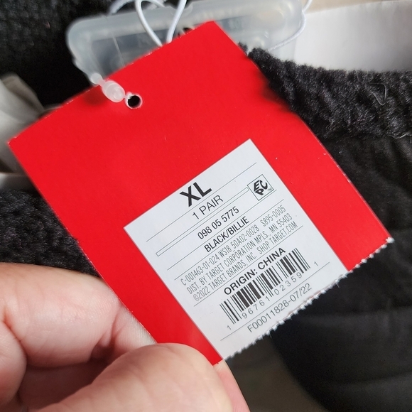 NWT Wondershop Billie Puffer Slide Slippers Black Men’s Size 13-14 Lounge New - Picture 5 of 5